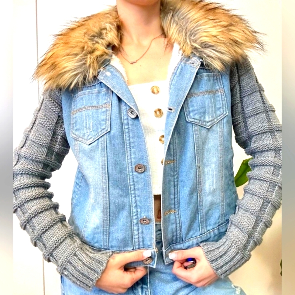 Mingren - Fur Colar Knit Sweater Jean Jacket White Sherpa Inside